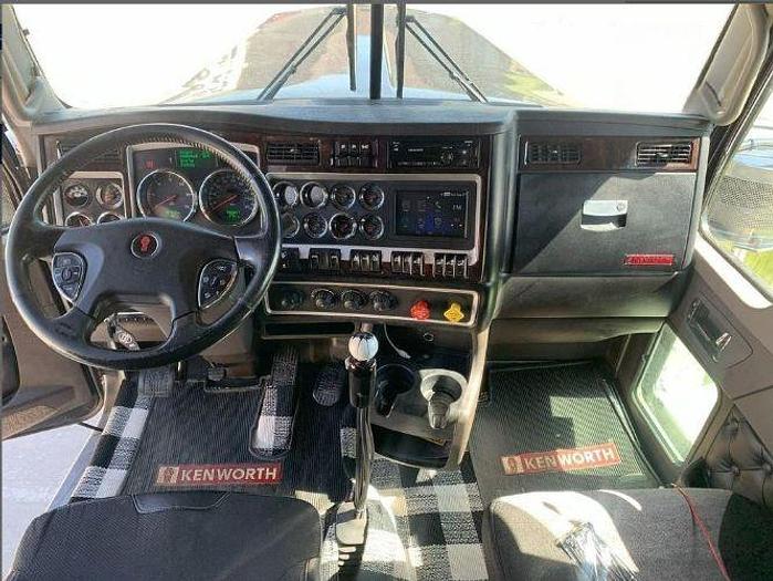 Used 2019 KENWORTH W900L