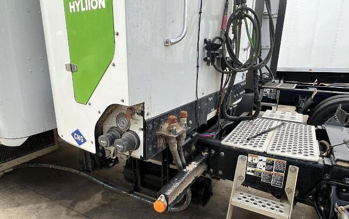 Used 2022 KENWORTH T880