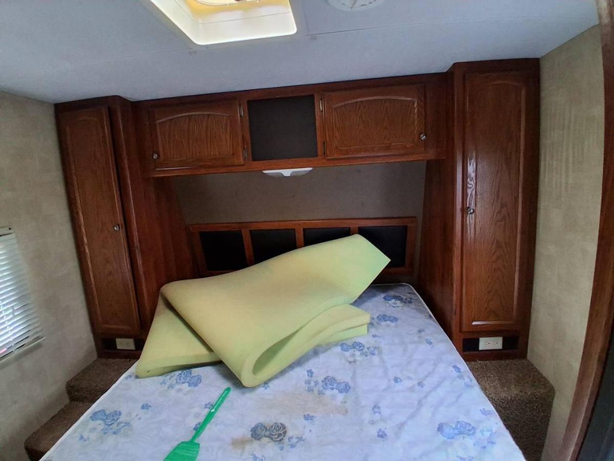 Used 2014 Keystone Energy 33" Ft Toy Hauler