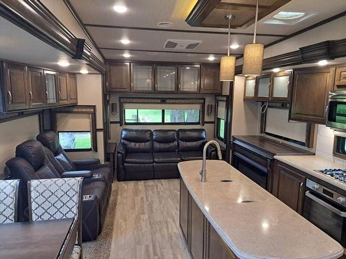 Used 2019 Grand Design Solitude 385GK