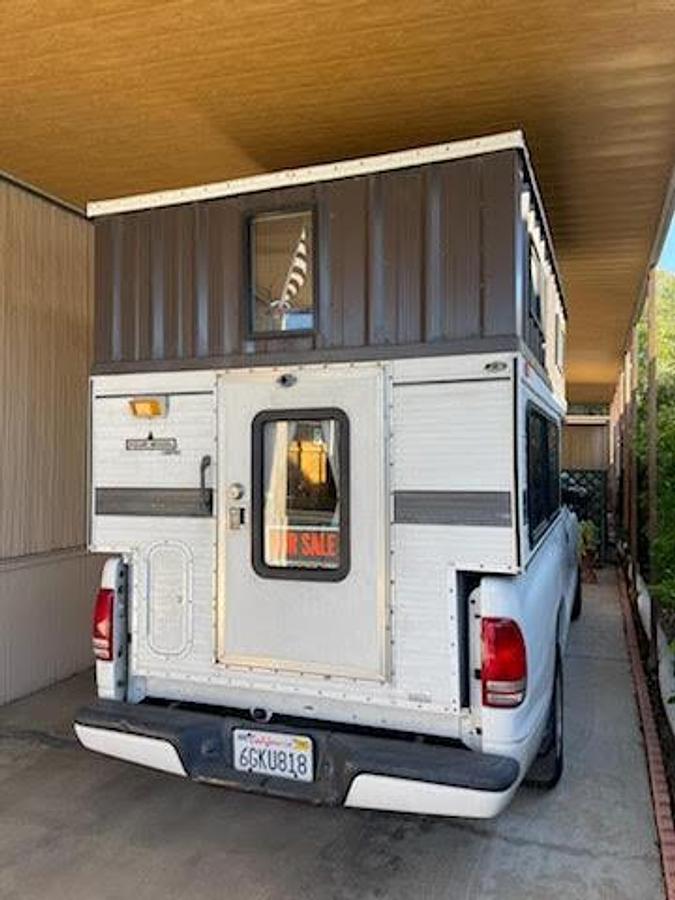 Used 2001 4 Wheel Eagle Slide Camper