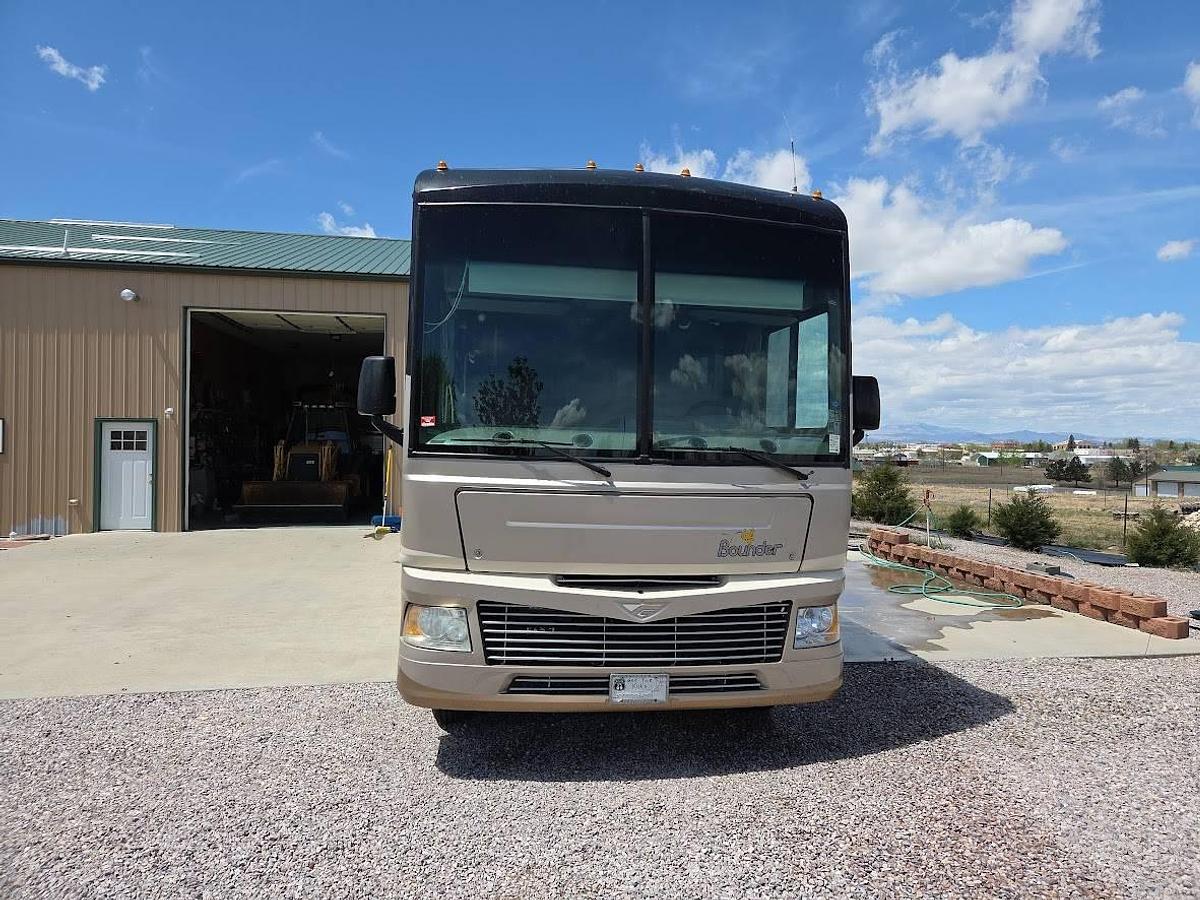 Used 2007 Fleetwood Bounder