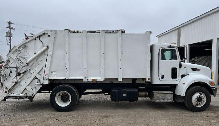Used 2009 Peterbilt 335