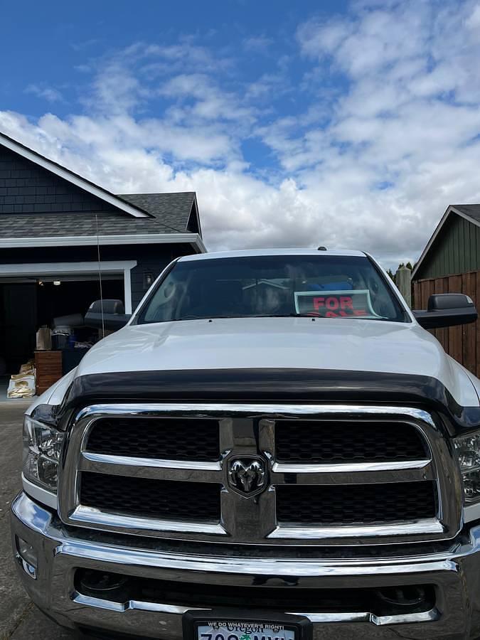 Used 2015 Ram 3500 SLT 4X4 Hemi V8 Crew Cab