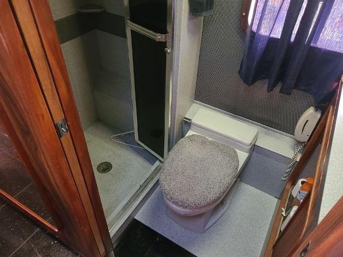 Used 1987 Prevost XL-40 Marathon