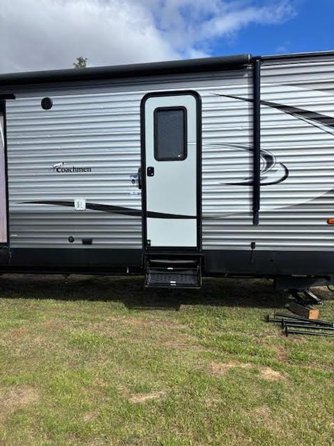 Used 2017 Coachmen Catalina Destination Park Model