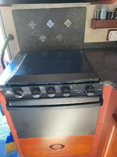 Used 2012 Itasca 31RP