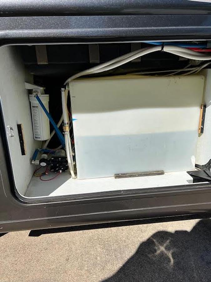 Used 2014 Thor Motor Coach Palazzo 33.2 Class A Motorhome