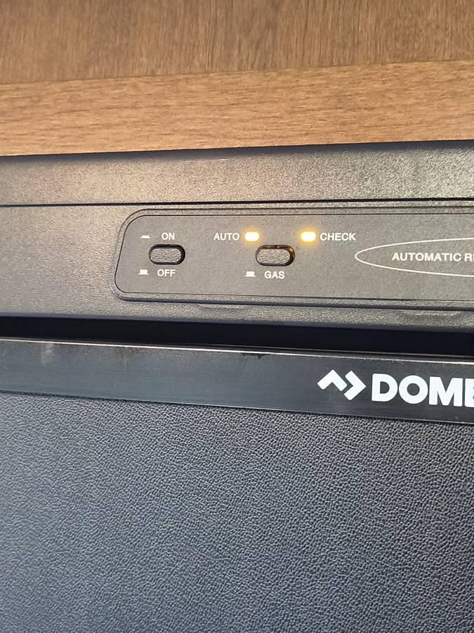 Used 2014 Prime Time Tracer Breeze Travel Trailer