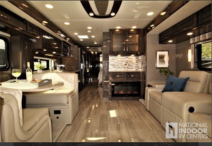 Used 2021 Entegra Reatta 37k