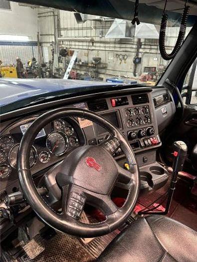 Used 2020 KENWORTH W900