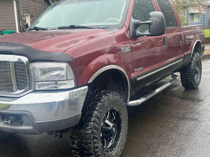 Used 2000 Ford Super Duty F-350 SRW XL