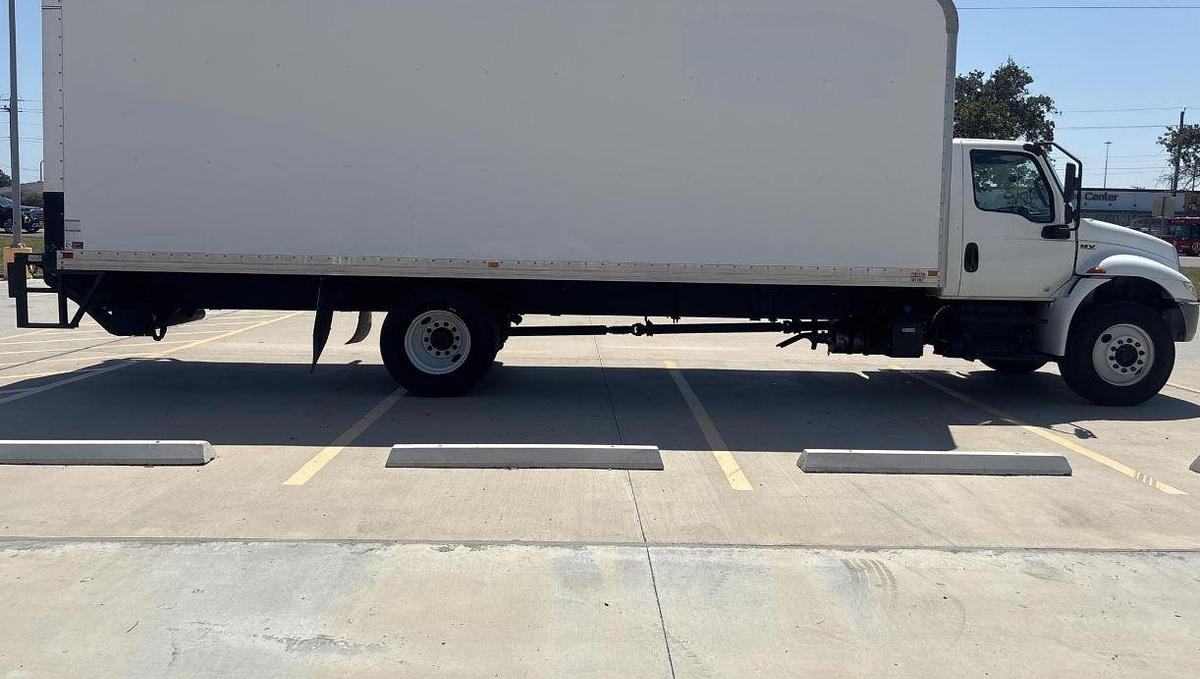 Used 2020 INTERNATIONAL MV Box Truck