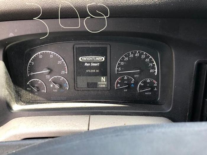 Used 2020 Freightliner Cascadia