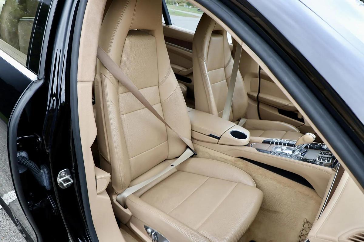 Used 2014 Porsche Panamera 4s Executive