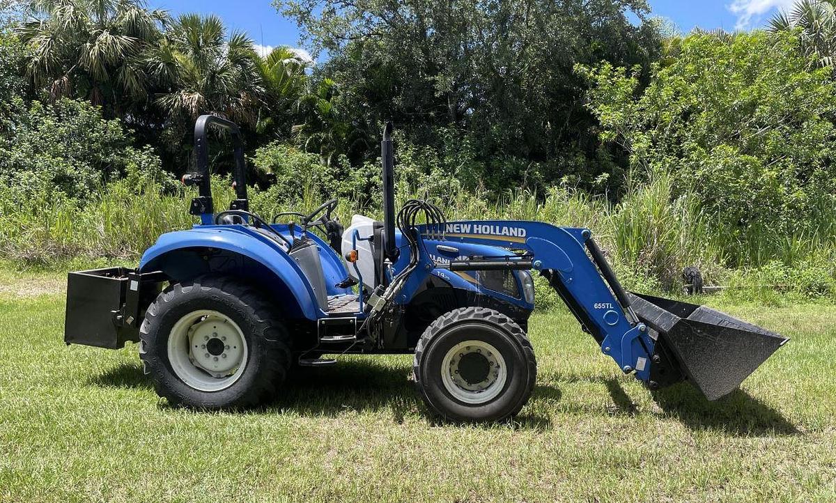 Used 2015 NEW HOLLAND T4.75