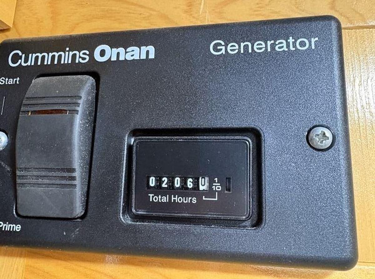 Used 2007 Elite 3 Horse Slant Trailer