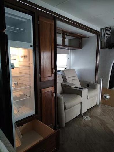 Used 2020 Winnebago Vita 24P