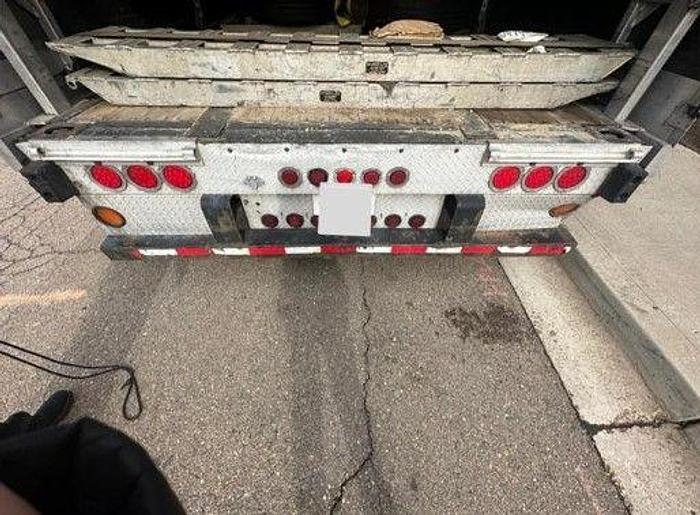 Used 2016 Freightliner CORONADO 132