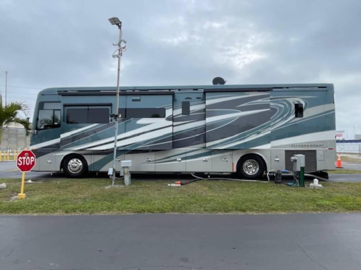 Used 2022 Tiffin Motorhomes ALLEGRO BUS 40IP Class A Motorhome