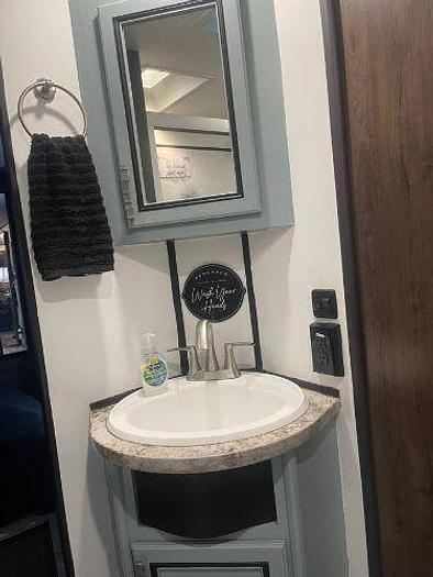 Used 2017 Highland Ridge Open Range Roamer RT323RLS