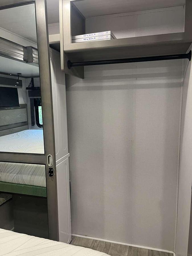 Used 2022 Keystone Montana 3761FL