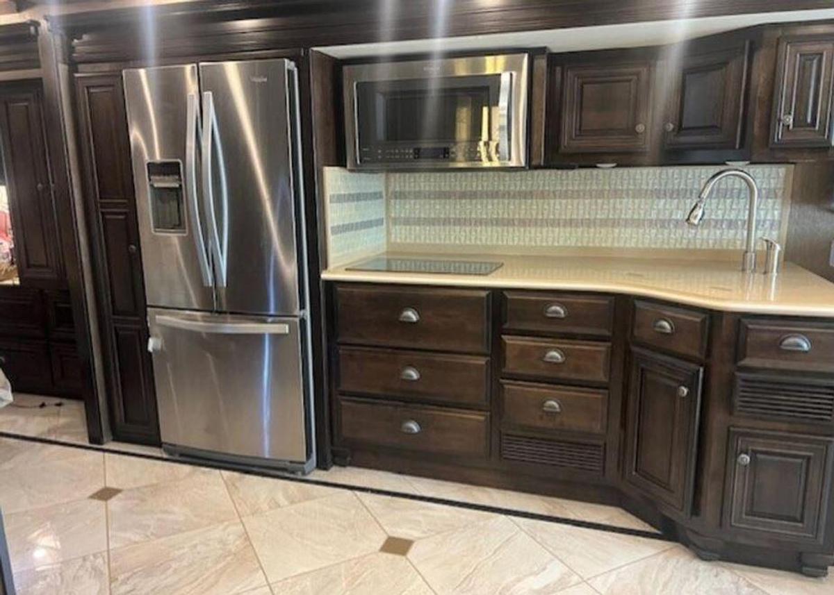 Used 2016 Newmar Dutch Star 4002 Class A Motorhome