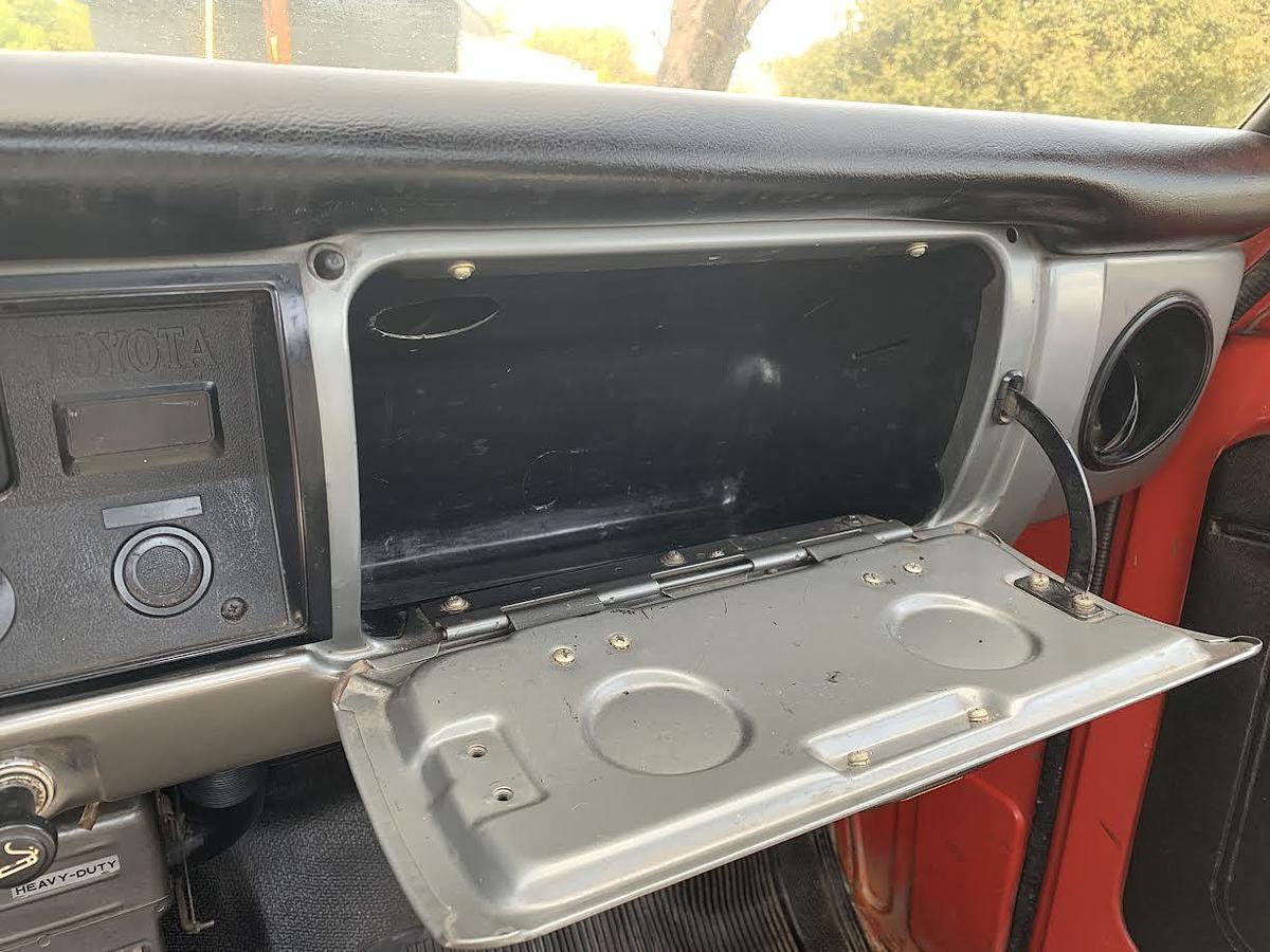 Used 1974 Toyota Hilux