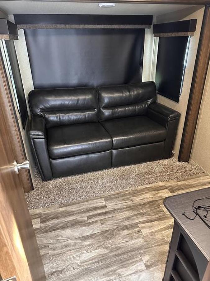 Used 2020 Grand Design Reflection 367BHS