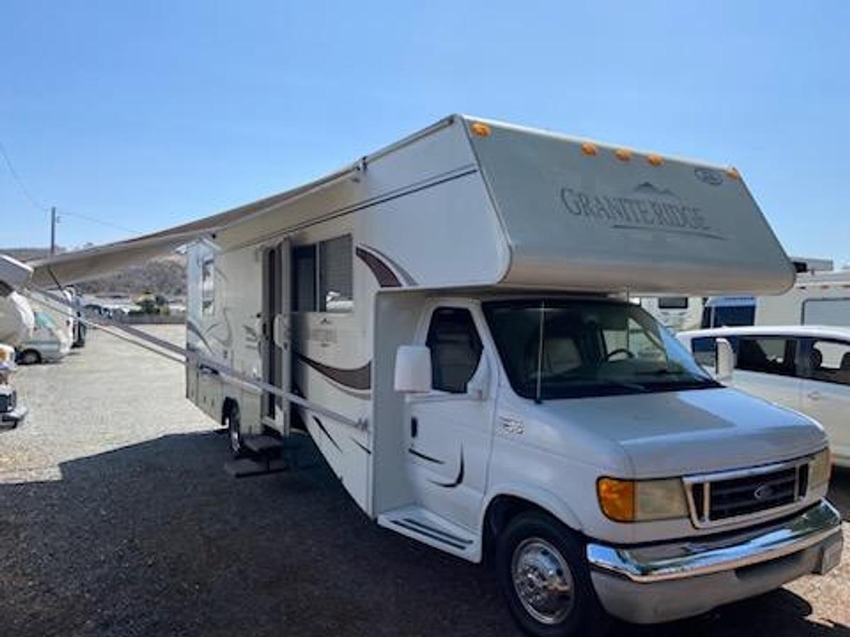 Used 2004 Jayco Granite Ridge Class C Motorhome