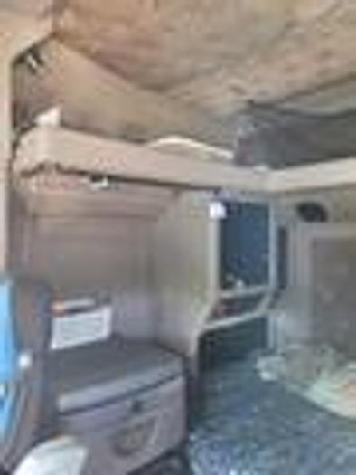 Used 1998 INTERNATIONAL 9300