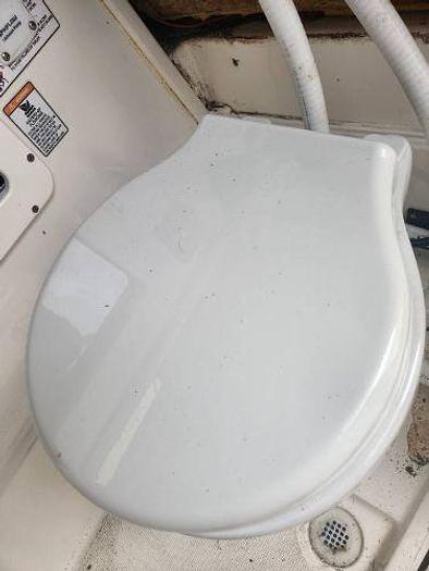 Used 1999 Robalo 2420