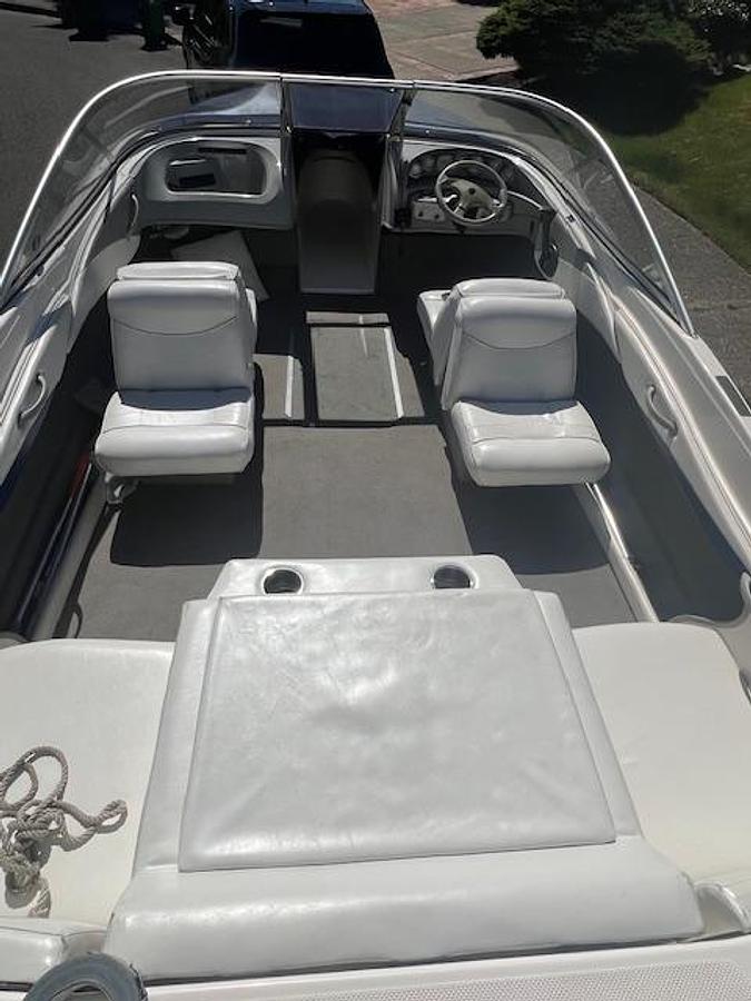 Used 2005 Bayliner 205