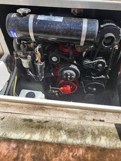 Used 2002 Seaswirl Striper 2101