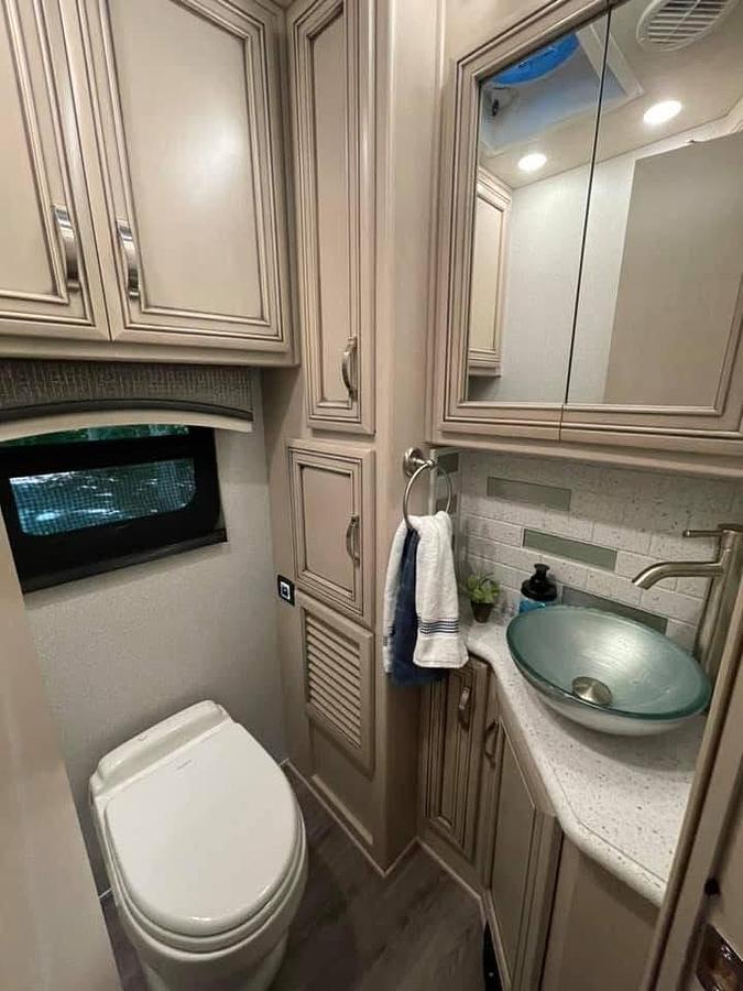 Used 2021 Newmar Kountry Star 3709 Class A Motorhome