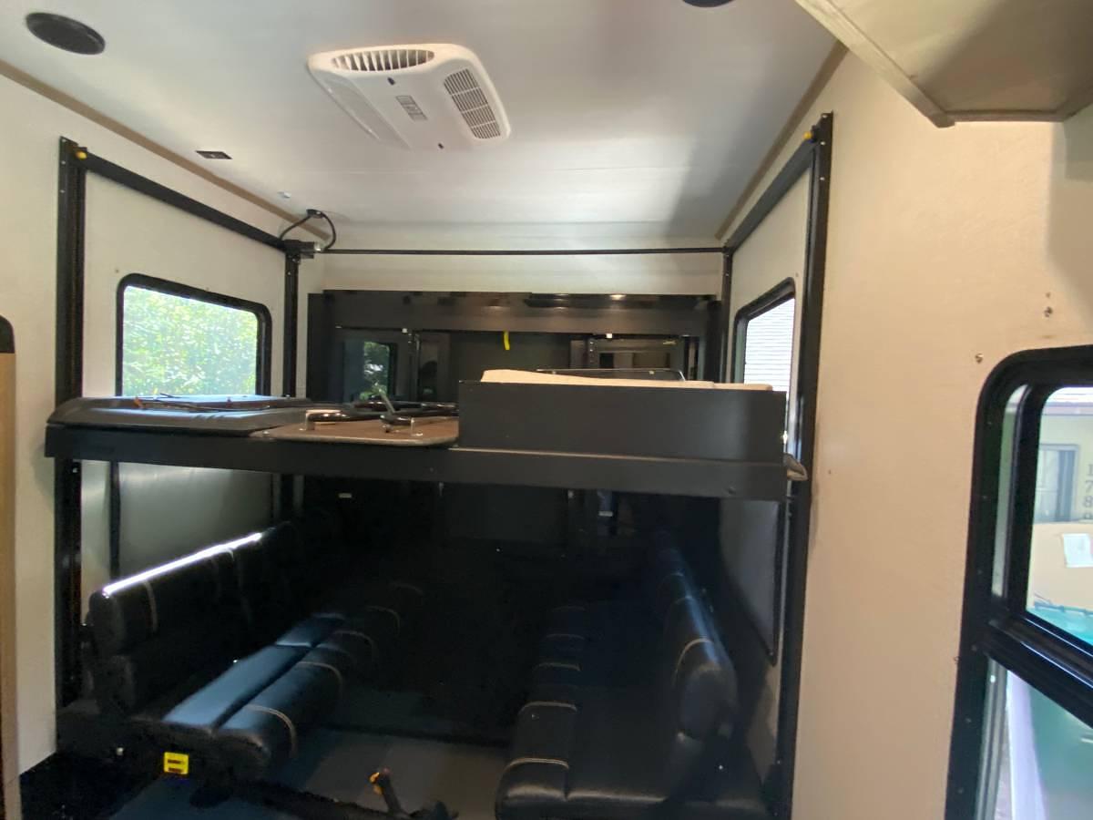 Used 2022 Keystone Raptor 429