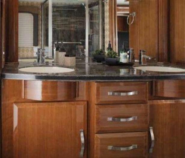 Used 2012 Newmar King Aire 4584