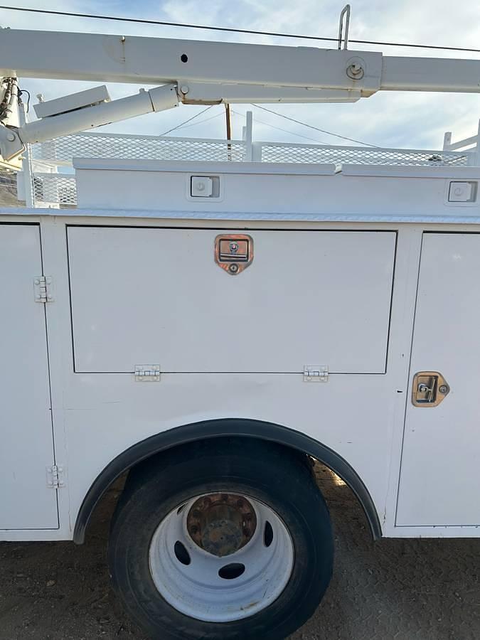 Used 2015 Ford F-550 4WD Service Truck