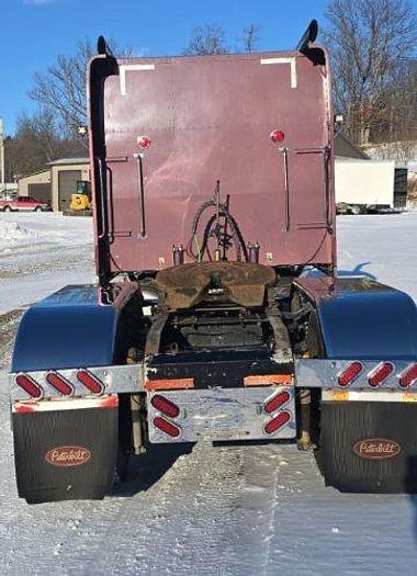 Used 2008 Peterbilt 389