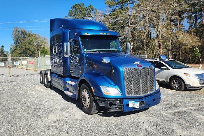 Used 2015 Peterbilt 579