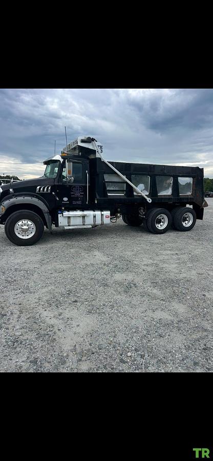 Used . Mack Dump