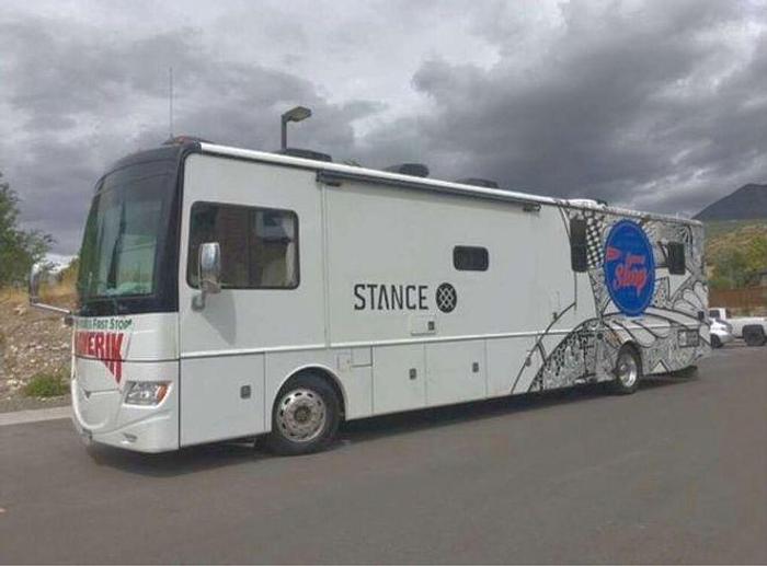 Used 2012 Fleetwood Discovery 40G