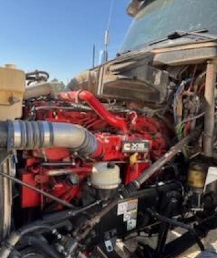 Used 2020 Kenworth T880