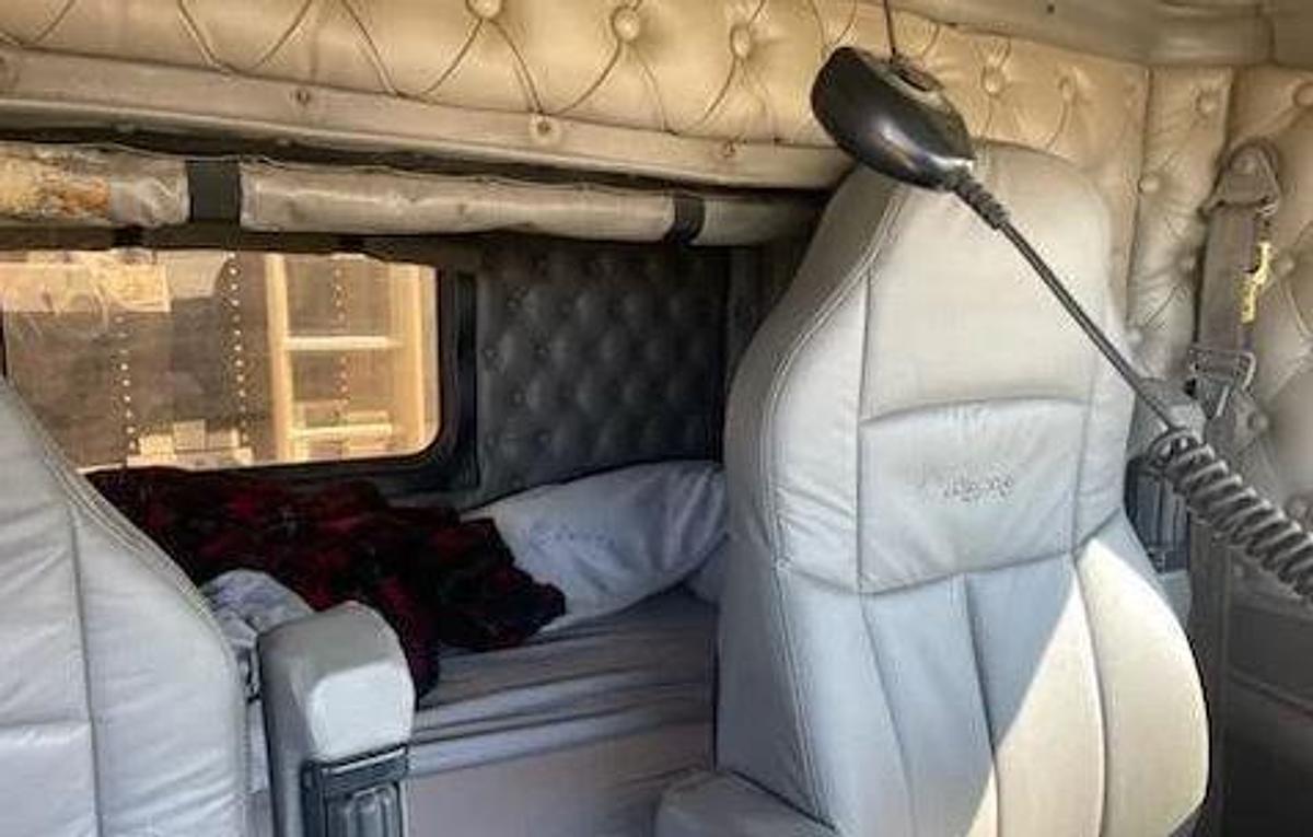 Used 2007 KENWORTH W900