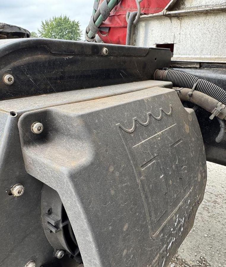 Used 2019 PETERBILT 389 Conventional Sleeper Semi