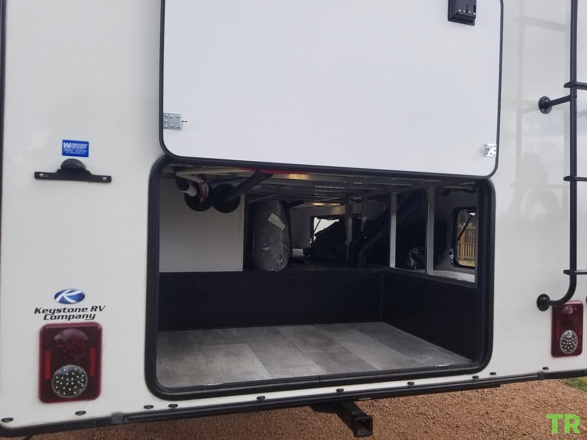 Used 2020 Keystone Montana 3760FL Fifth Wheel