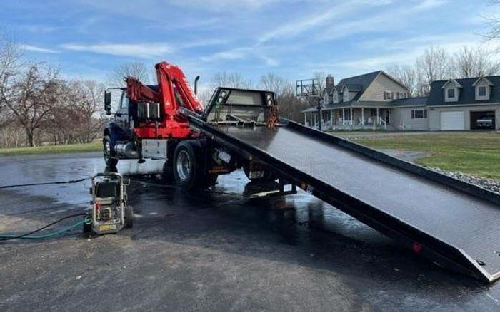 Used 2012 Ferrari 712A4 Mounted on 2012 International Durastar 4300