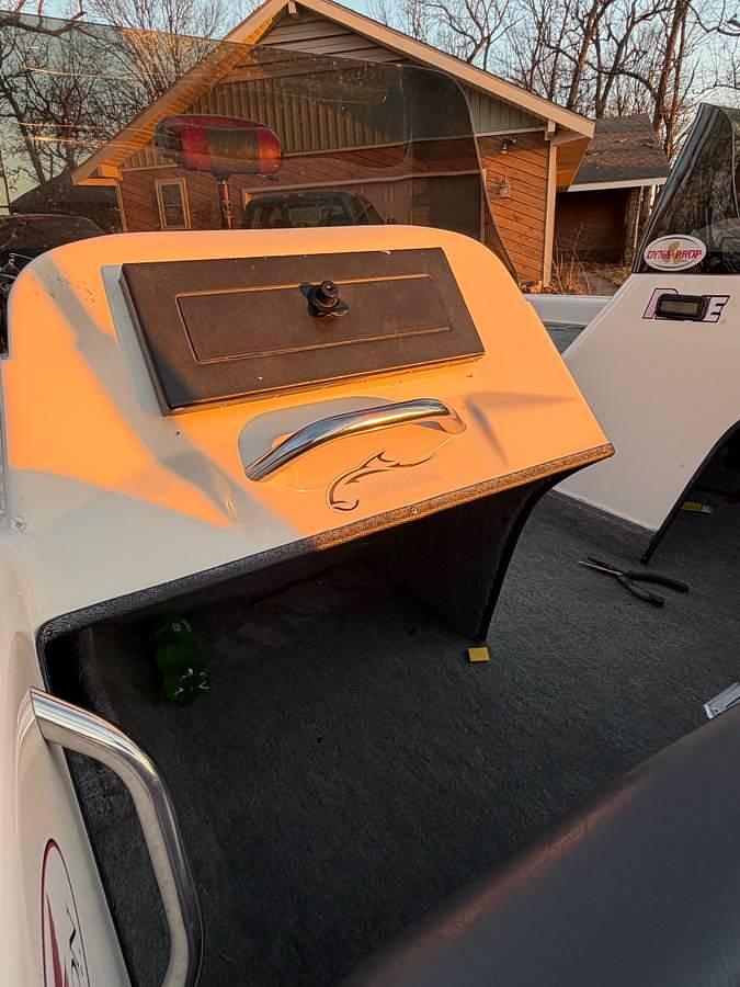 Used 1994 Champion Elite 191