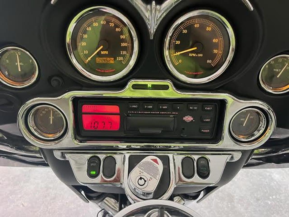 Used 2002 Harley-Davidson Electra Glide Ultra Classic