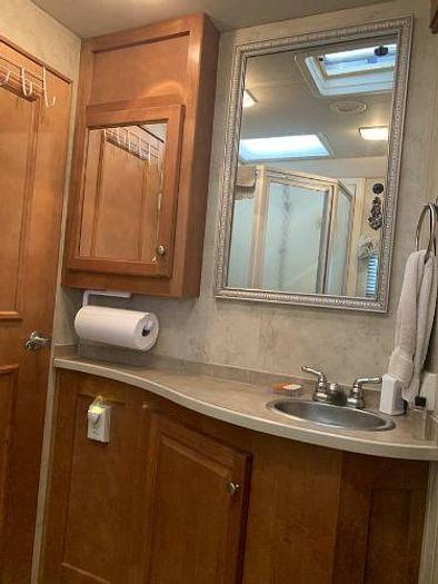 Used 2008 Gulf Stream Crescendo 33ft